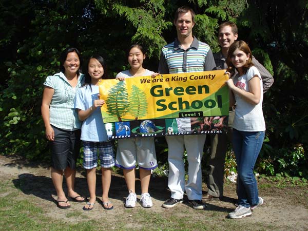 Chinook Middle School students and staff with banner
